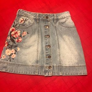 Embroidery demon mini skirt